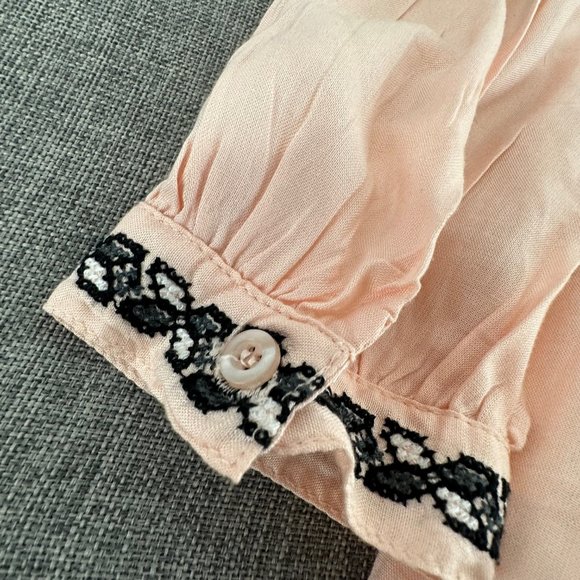 Venus Peachy Pink Top Embroidered Long Sleeve Boho Loose Fit Pleated Small - Picture 13 of 16